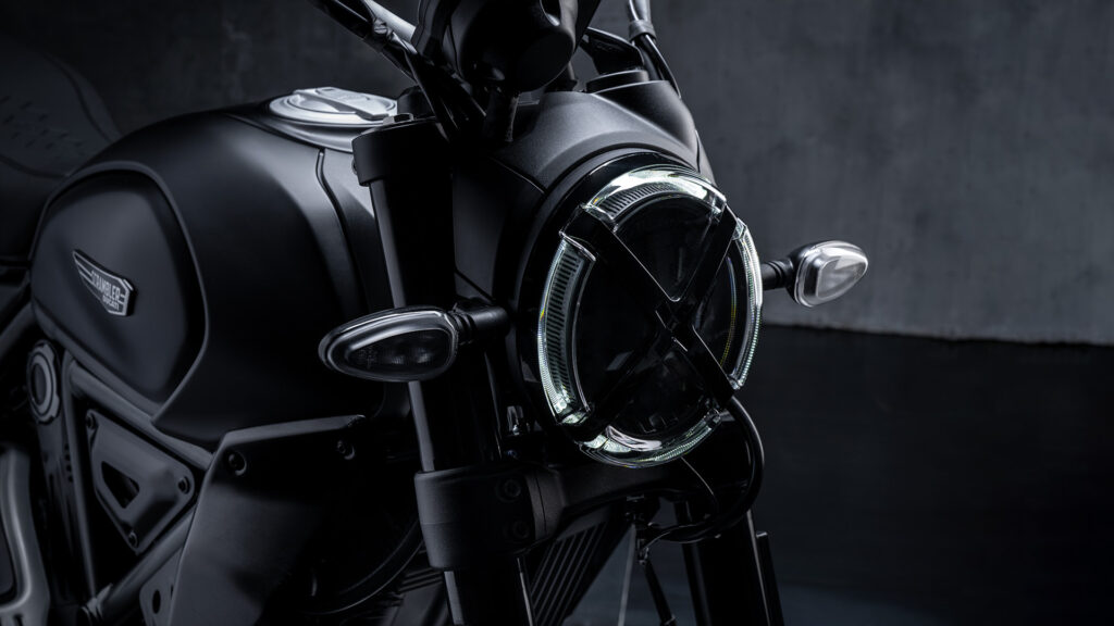 Icon Dark - Ducati Scrambler